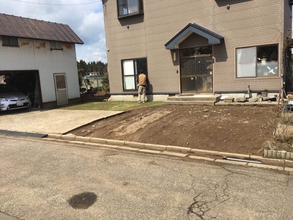 潟上市Ｓ様邸リフォーム（圧巻の4台置きカーポート）