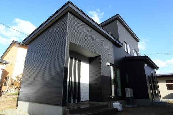 秋田市新屋日吉町Ｓ様邸【明日のために・・】＠金属SD